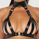 Комплект зі шкірозамінника: ліф і стринги з відкритим доступом, фото 2