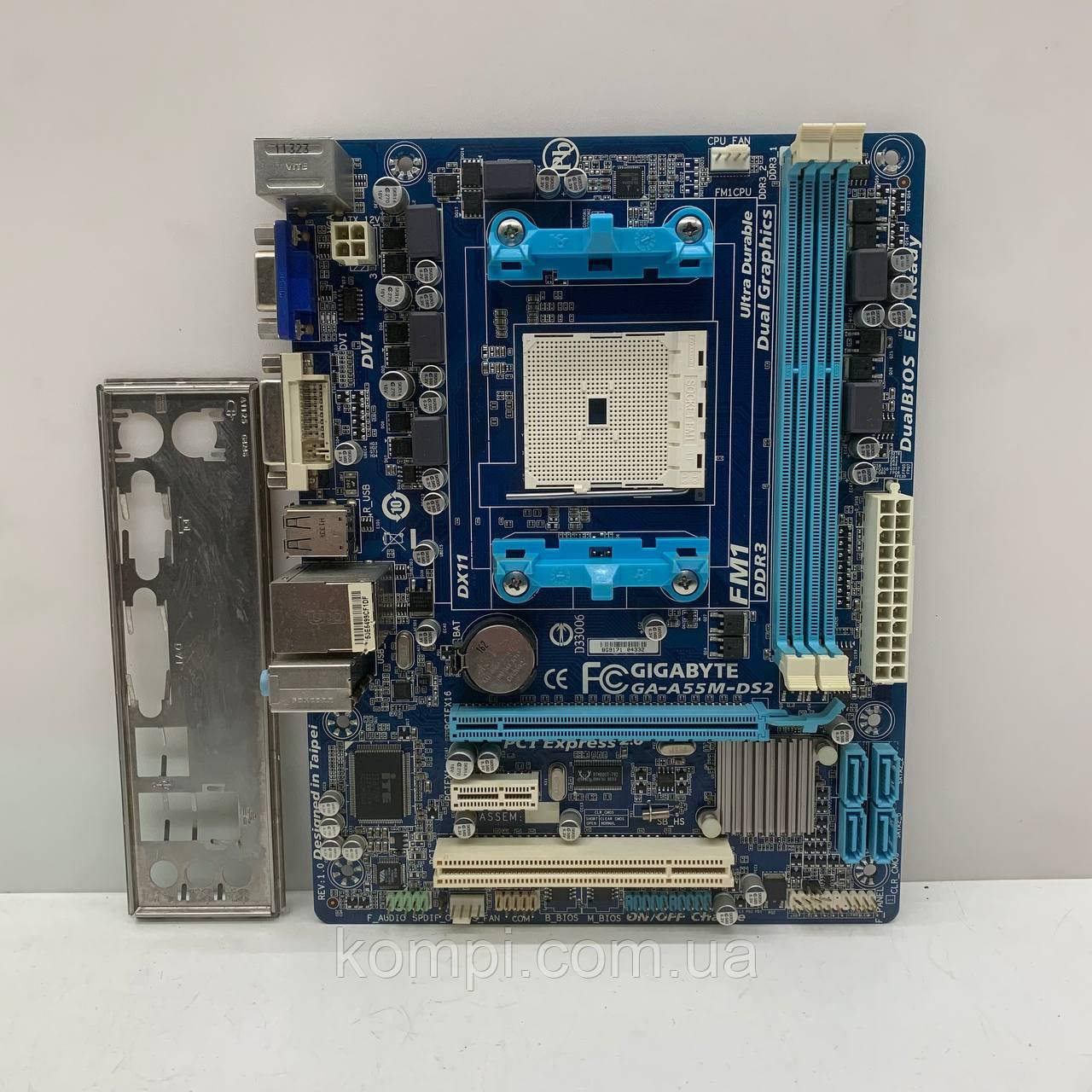 Материнська плата sFM1 GIGABYTE GA-A55M-DS2 (Socket FM1,DDR3,б/у)