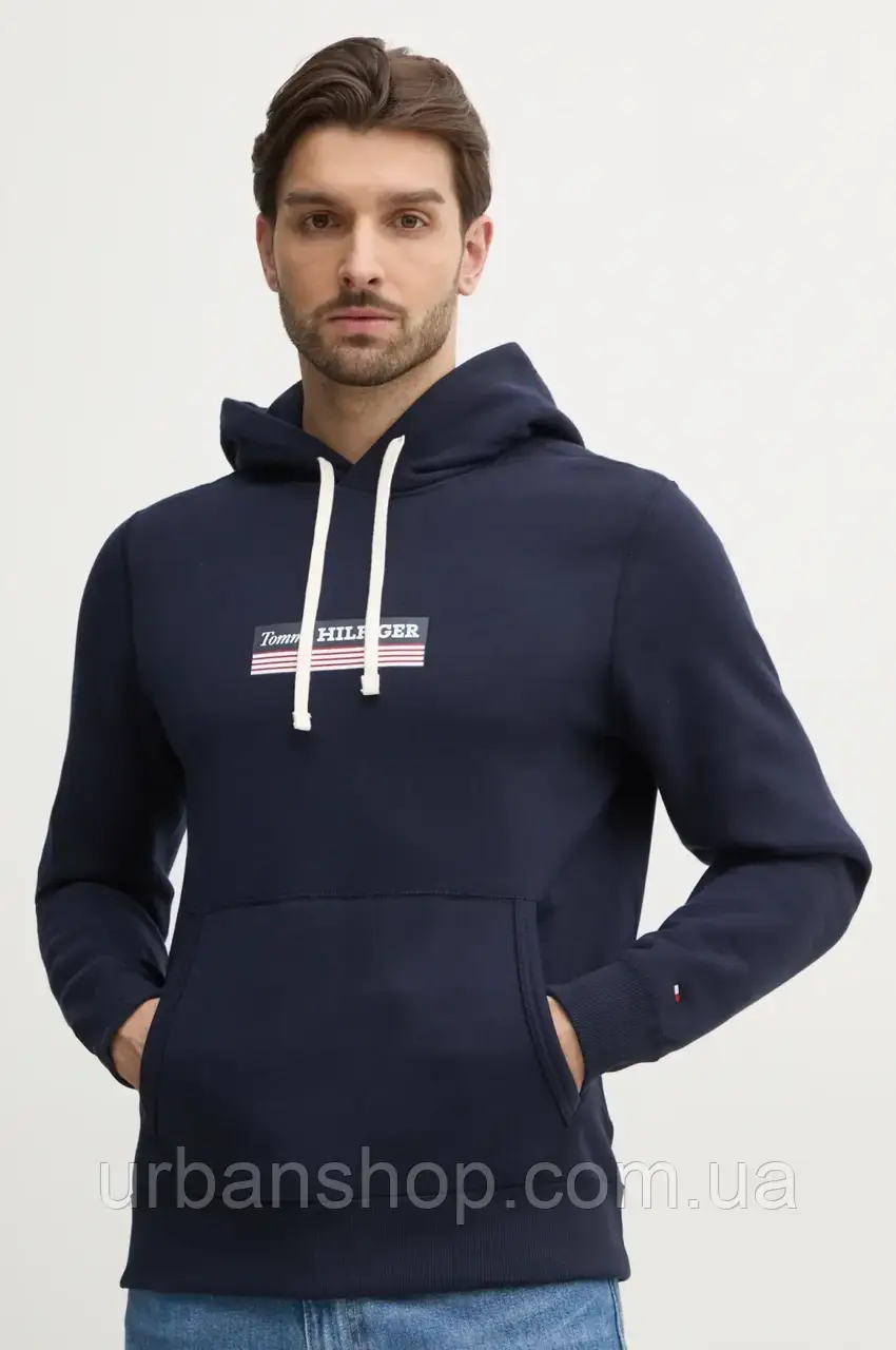 Urbanshop com ua Кофта Tommy Hilfiger чоловіча колір синій з капюшоном з принтом MW0MW38331 РОЗМІРИ ЗАПИТУЙТЕ