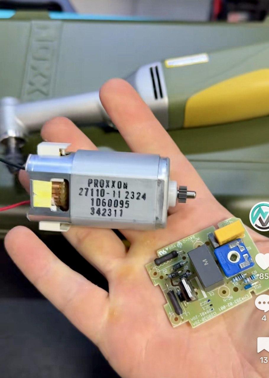 Ремкомплект: Двигун і плата на кутовий гравер LWB/E Proxxon 28492 (оригінал), фото 1