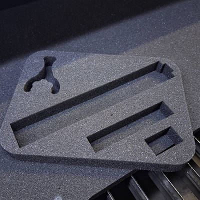 Лазерна різка поролону