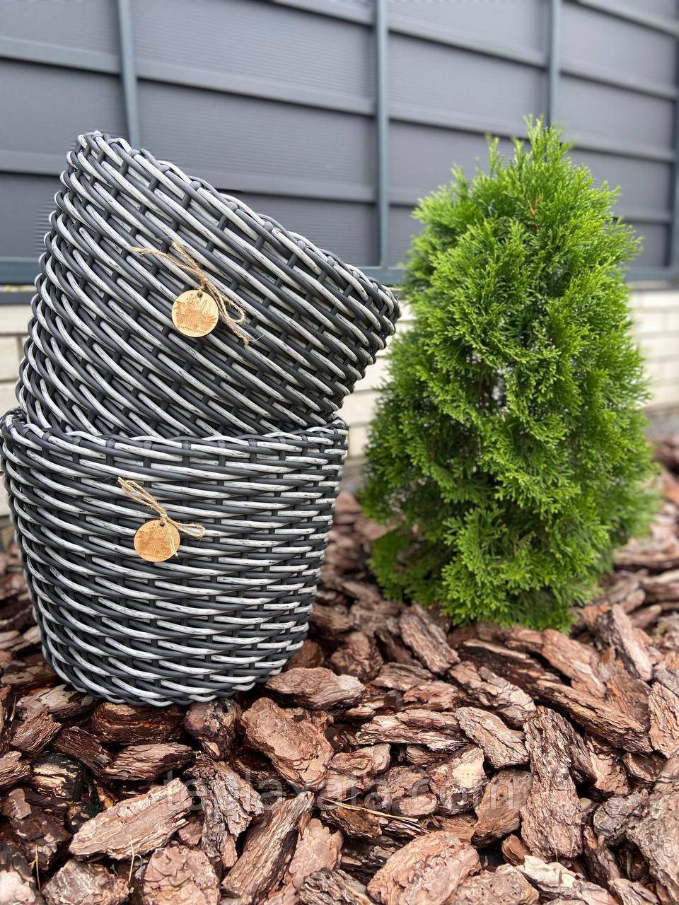 Кашпо комбі Графіт + Сіра береза 20 литрів з ротангу. Плетений кошик (вазон, горщик) для саду, квітів, декору.