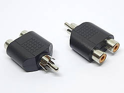 Перехідник RCA (тюльпан) пластик чорний 1 RCA штекер в 2 RCA гнізда