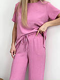 Рожевий жіночий вільний прогулянковий костюм з американського крепу: футболка та штани, фото 6