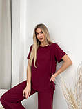 Бордовий жіночий вільний прогулянковий костюм з американського крепу: футболка та штани, фото 3