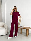 Бордовий жіночий вільний прогулянковий костюм з американського крепу: футболка та штани, фото 4