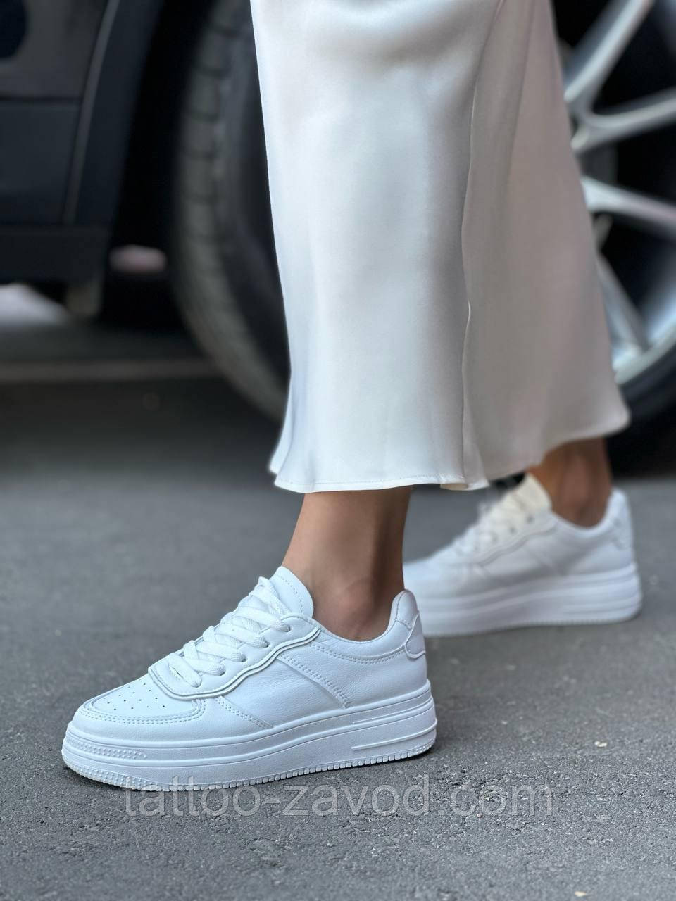 Кросівки жіночі білі на стельовій підошві 36 37 38 39 40, фото 1