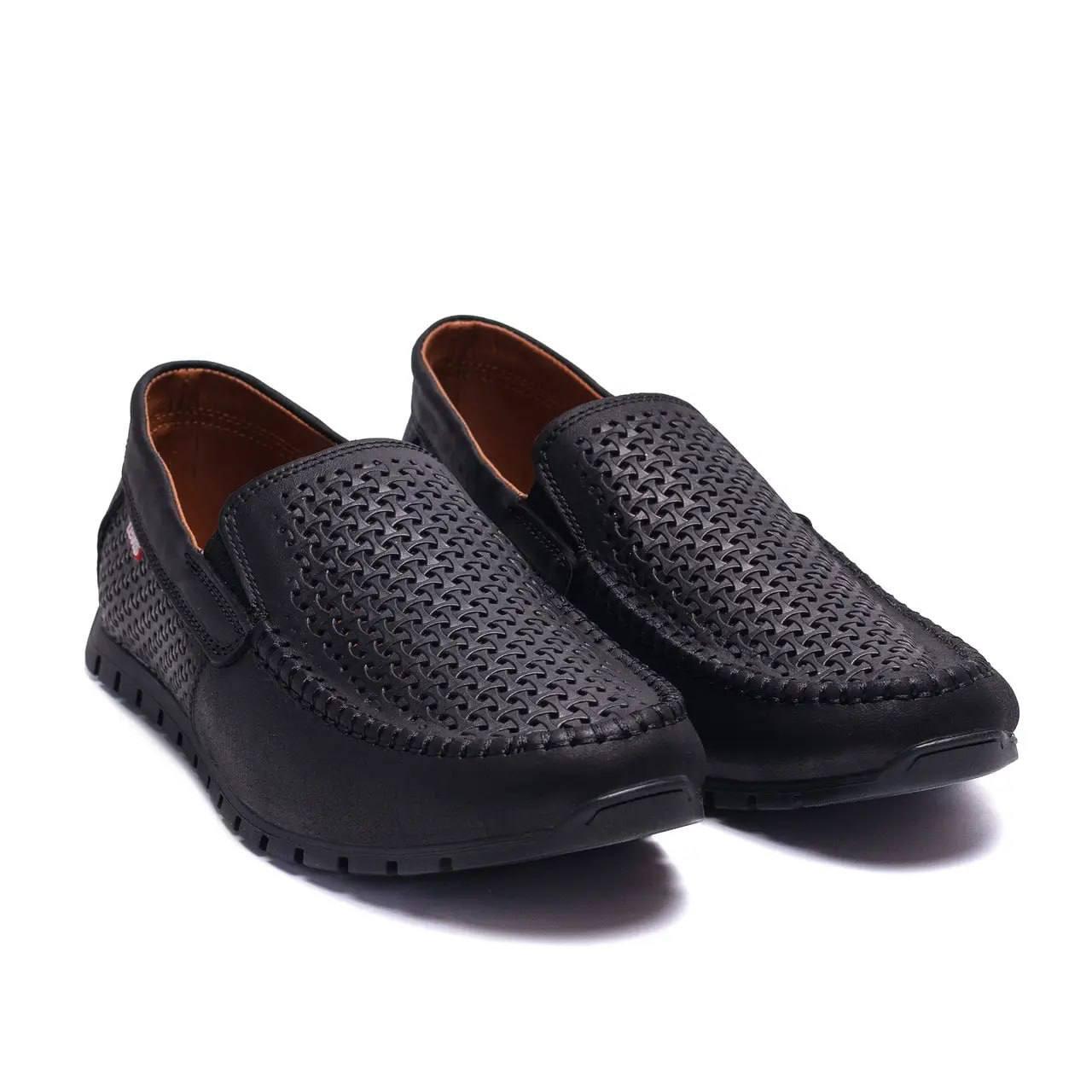 Чоловічі шкіряні мокасини літні Levis Dark Black (77чр Перф) Чорні, перфорація