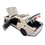Машинка металева Dodge Challenger SRT Додж сіра 1:24 звук світло відкр двері баг капот 20*7*5,5см (GT-12099), фото 5