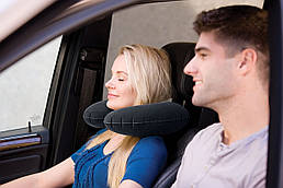 Intex 68675 (36 x 30 x 10 см) Надувна подушка, підголівник Travel Pillow