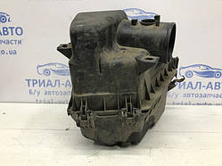 Корпус повітряного фільтра Toyota Rav 4 A30 2.0 БЕНЗИН 1AZFE 2006 (б/у)