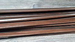 Вставка пластикова, універсальна в економпанель.