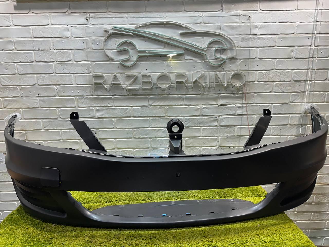 Передній бампер Dacia Logan 2009-2013 Бампер передній Дача Логан 8200748275, фото 1