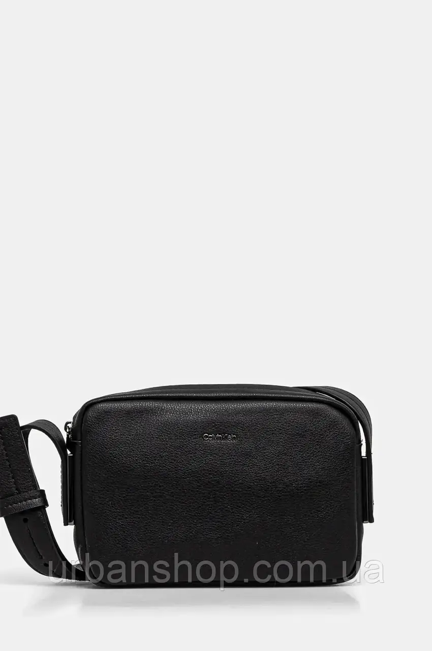 Urbanshop com ua Сумка Calvin Klein колір чорний K50K512905 РОЗМІРИ ЗАПИТУЙТЕ