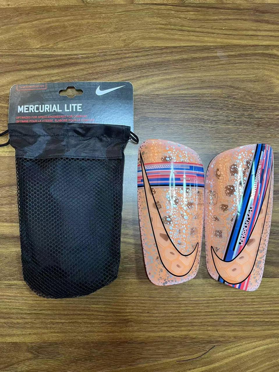 Футбольні щитки Nike Mercurial Litе/ щитки найк меркуріал, фото 1