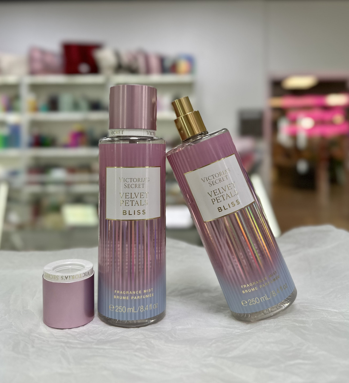 Парфумований спрей для тіла Victoria`s Secret Velvet Petals Bliss Body Fragrance Mist 250мл