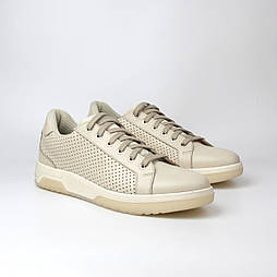 Бежеві кросівки кеді світло кремові шкіряні з перфорацією жіноче взуття літнє Rosso Avangard Pura Perf Beige