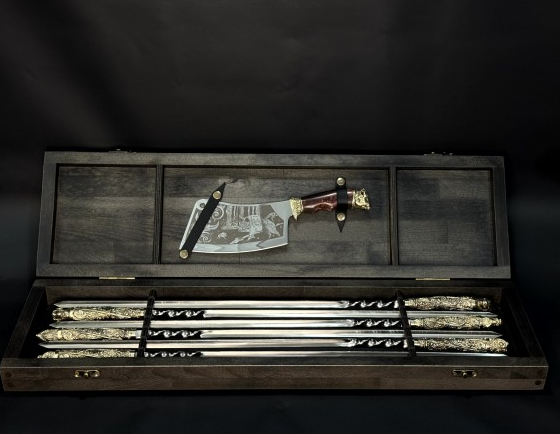 Шампура подарункові "Дикі звірі" з ножем-сікачем у дерев'яному кейсі, фото 1