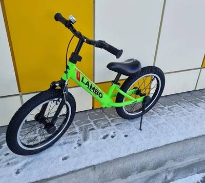 Ультралегкий біговел від 2 років підніжка дзвінок Двоколісний велобіг бегобайк надувні колеса м'яке сидіння