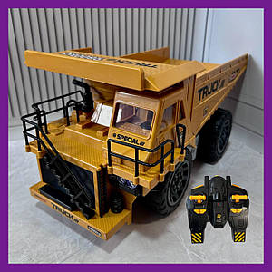 Величезна радіокерована вантажівка самоскид XM-6819L звукові та світлові ефекти