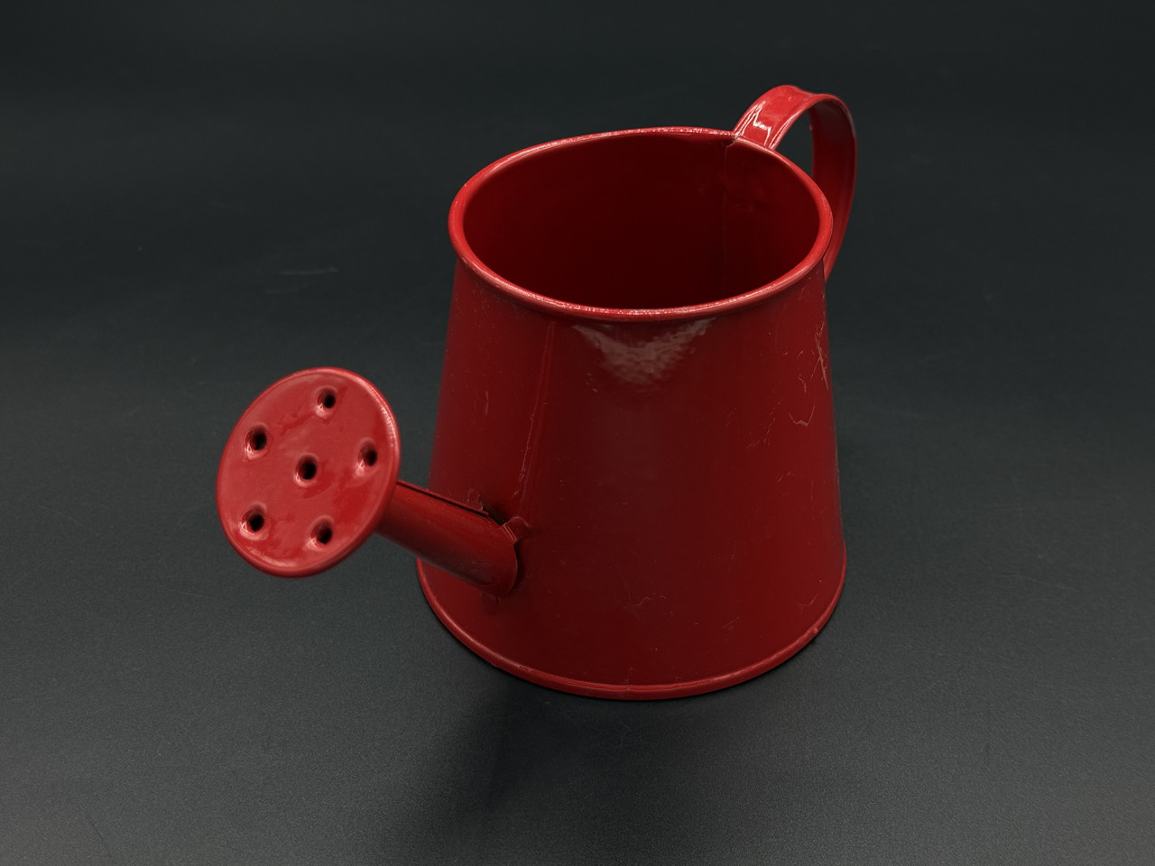 Декоративна поливалка. Колір червоний. 77х87х67мм, фото 1