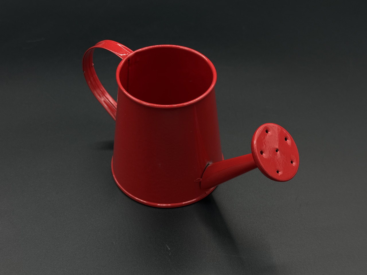 Декоративна поливалка садова металева для квітів Колір червоний. 74х72х55мм, фото 1