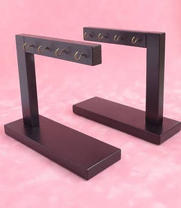 Підставка для тіпс на 8 круглих гачків Total Beauty чорна