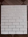 №121 Самоклеюча 3D панель "Біла цегла з срібним швом" 77×70 см товщина 3 мм, фото 4