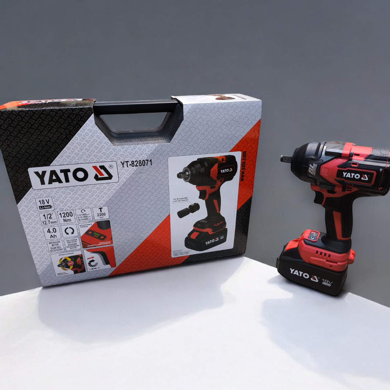 Гайковерт ударний безщітковий акум. YATO: 18 В Li-Ion 4 АГод, квадрат 1/2", КМ- 1200 Нм
