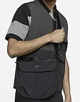 Urbanshop com ua Жилетка Nike Sportswear Tech Pack Vest (DM5534-060) РОЗМІРИ ЗАПИТУЙТЕ