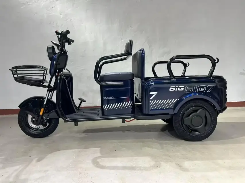 Порно трахается т щу Әкесі қызының жынысын қадағалап отыр