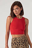 Однотонний жіночий кроп-топ з еластичної тканини червона коротка майка розмір Л, фото 6