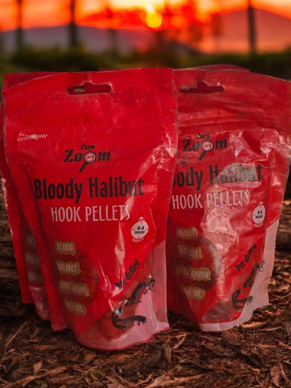 Пеллетс насадочний Carp Zoom Strawberry Halibut Hook pellets 8mm 150грам, фото 1