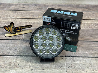 LED фара 42Вт широкий промінь