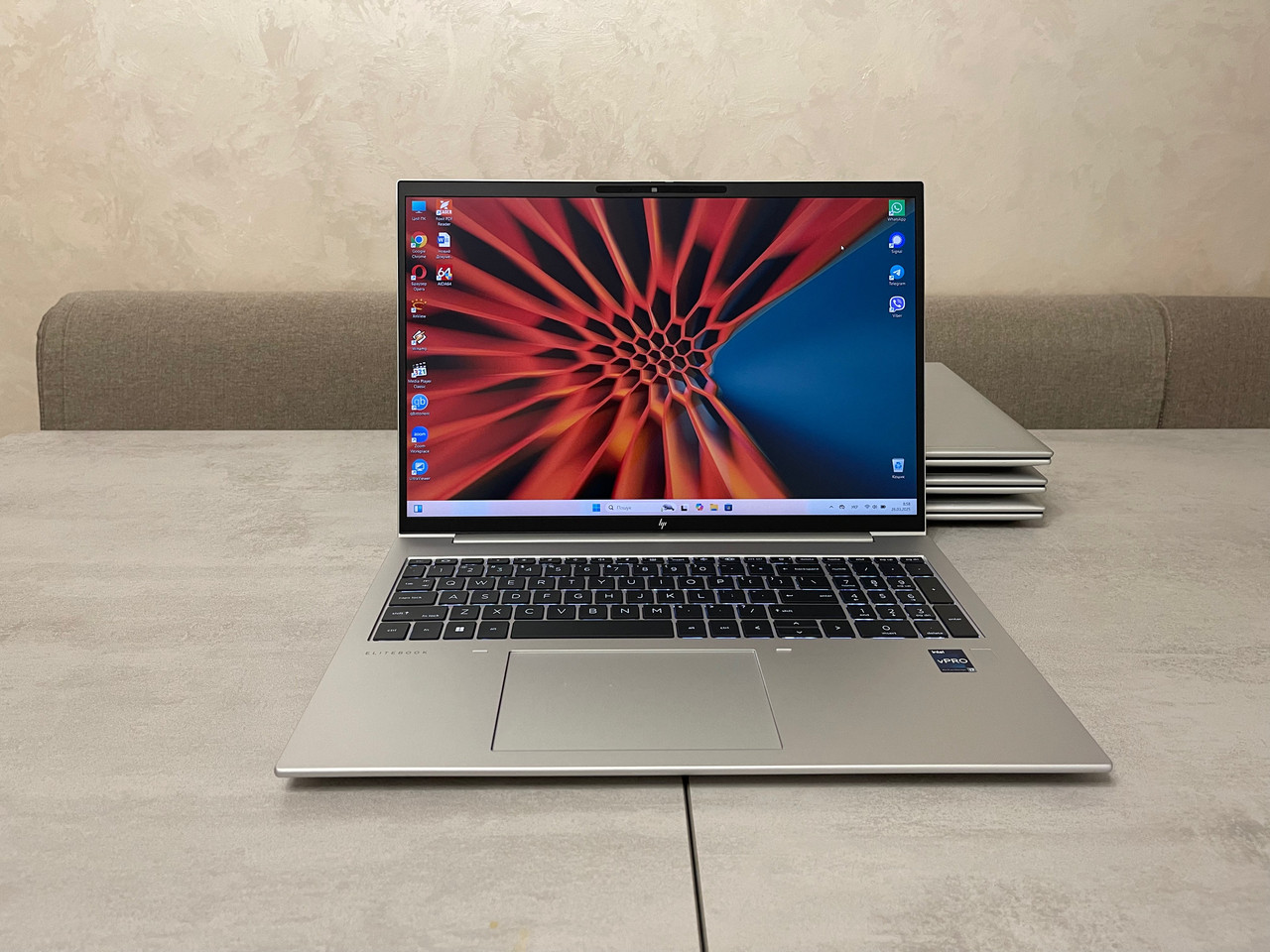 Ультрабук HP EliteBook 860 G9, 16" FHD IPS, i7-1265U, 16GB, 512GB SSD