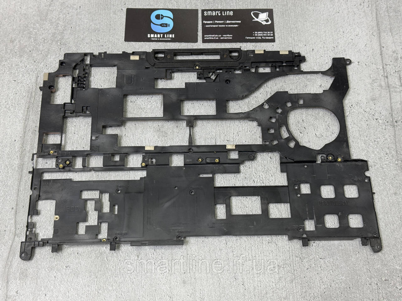 Нижня частина корпусу піддон корито для ноутбука Dell Latitude E5570 | CN-0G3DPN