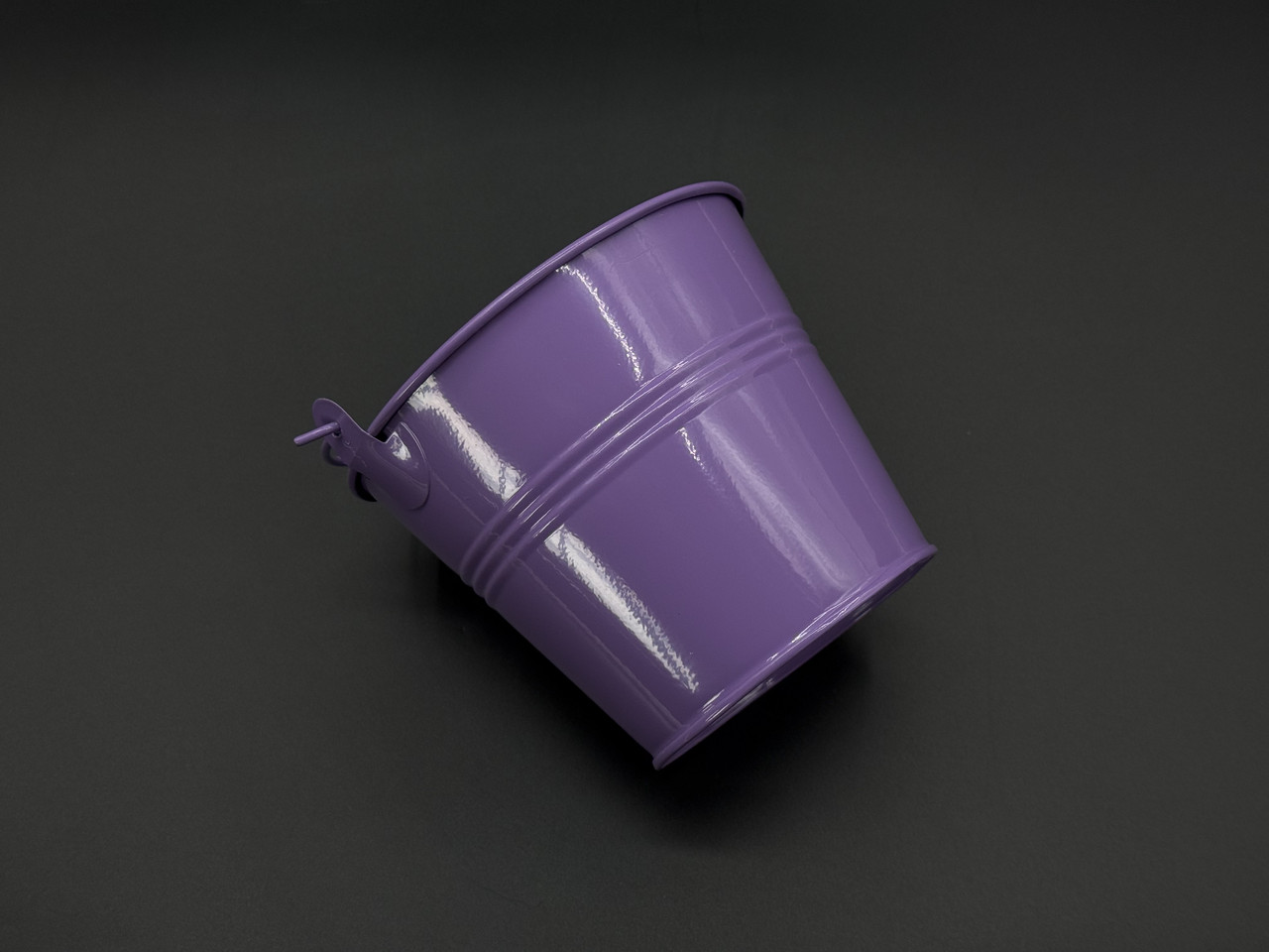 Декоративне відерце для квітів металеве Колір фіолетовий. 10х12х8,5см, фото 1