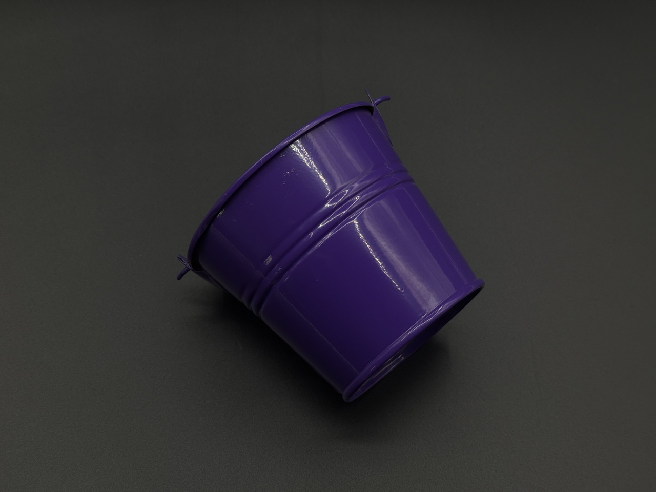 Декоративне відерце для квітів металеве Колір фіолетовий. 7,4х8,4х6см, фото 1