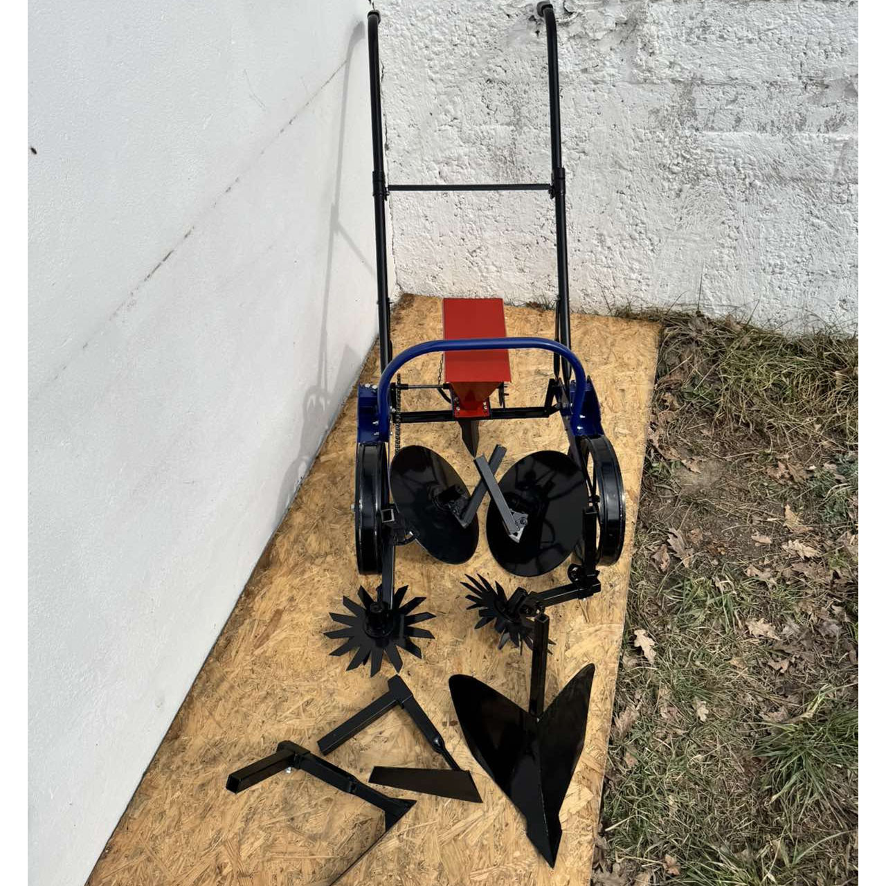 Універсальний інструмент для обробки ґрунту Фермер 5 в 1, фото 1