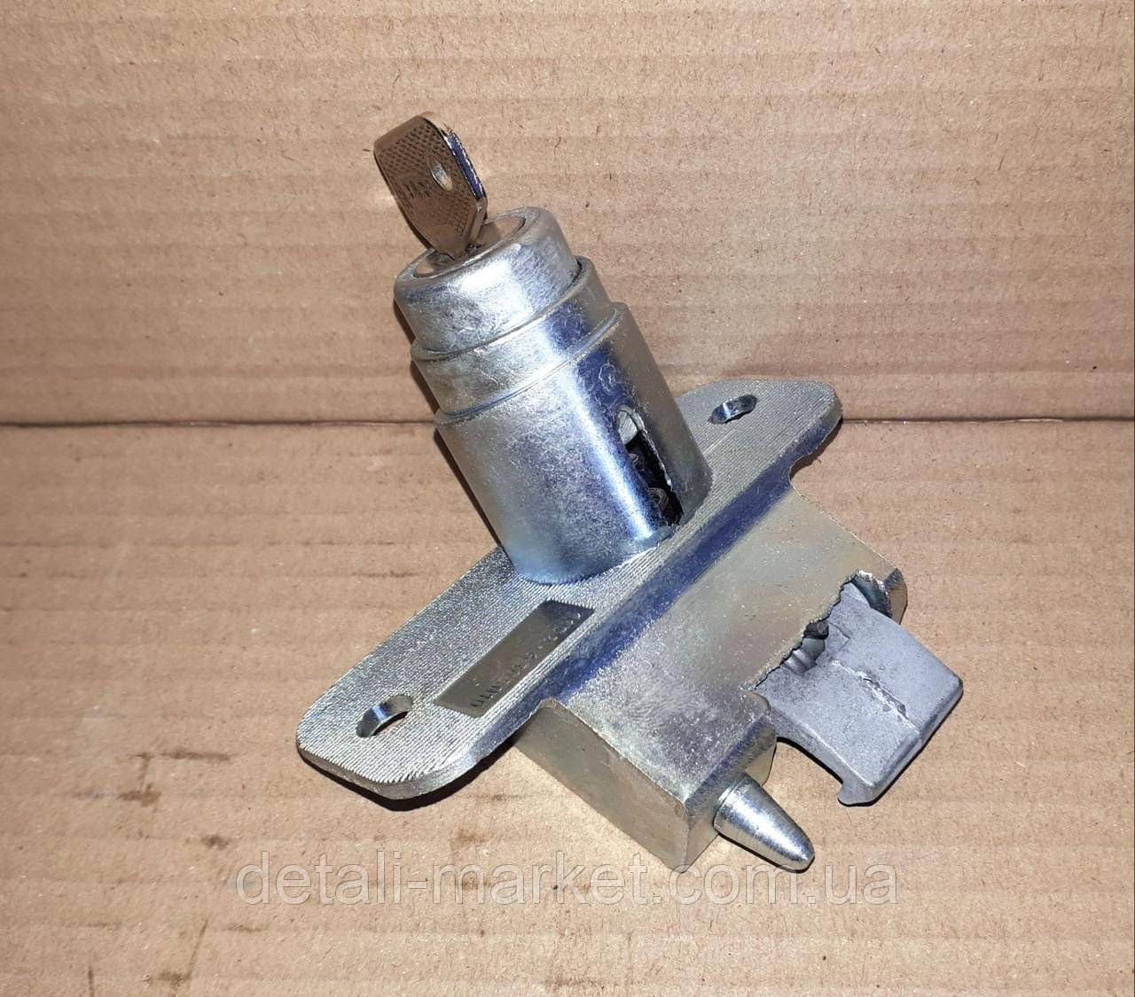Замок багажника Таврія верхня частина, фото 1