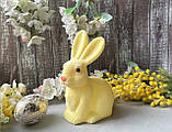 Великодній декор Кролик велюр 15 см жовтого кольору, фото 2