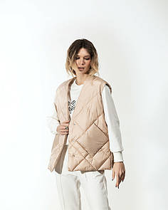 Жилетка жіноча з накладними кишенями демісезонна бежева MKAS2351-1