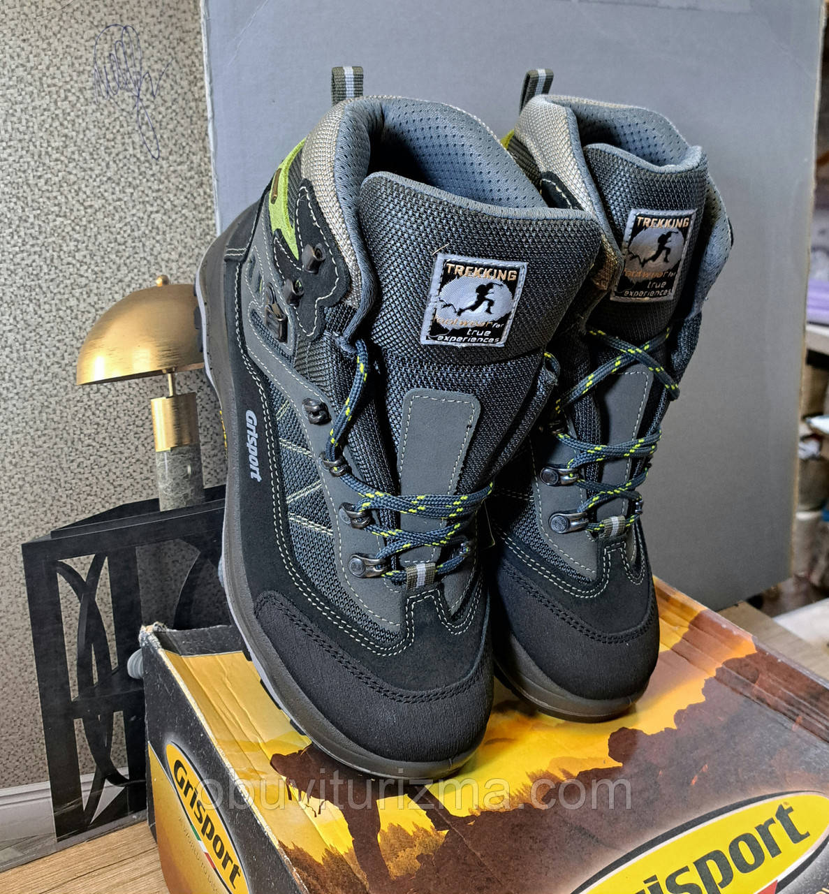 Фірмові кросівки Grisport на мембрані Gritex 11225 EUR 40/41