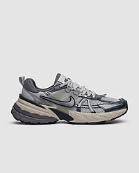 Nike V2K Run 'Pure Platinum Wolf Grey' 37
