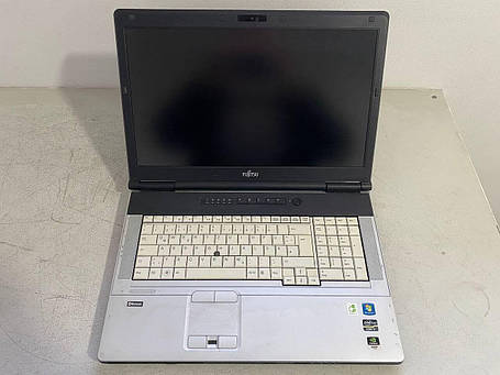 Б/в Ноутбук Fujitsu Celsius H910 17.3" 1920x1080| i7-2920XM| 32GB RAM| 256GB SSD+500GB HDD| Quadro 4000M 2GB, фото 1