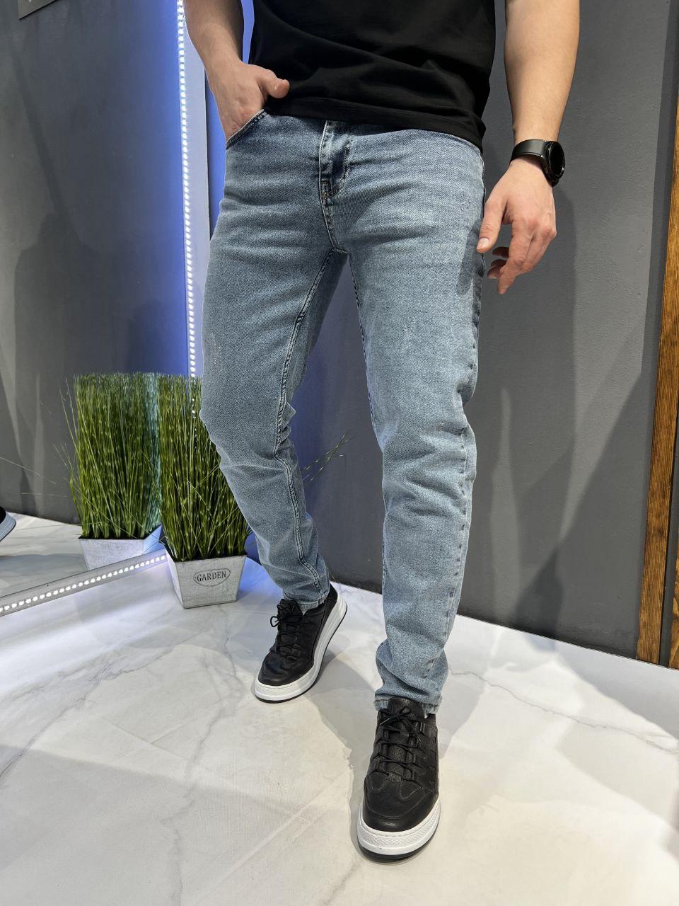 Чоловічі джинси завужені голубі DENIM