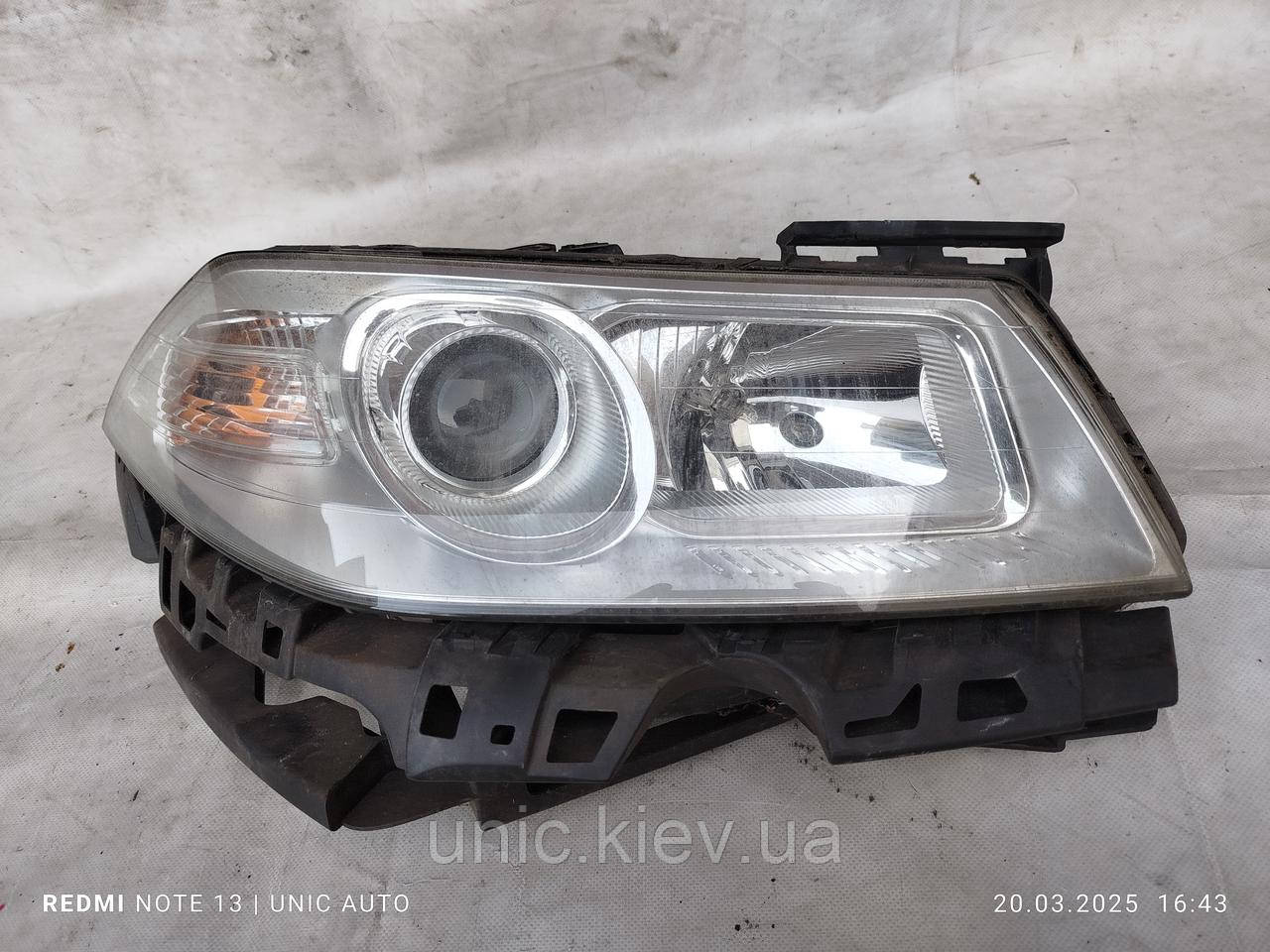 Фара передня права Рено Меган 2 рестайл (Renault Megane 2 lift) б/в