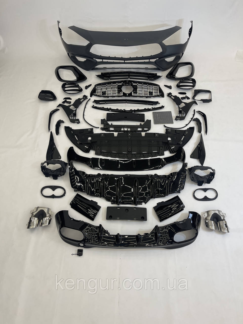 Обвіс на Mercedes CLA-class C118 2019-2023, стиль AMG