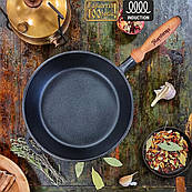 Лита чавунна кругла діаметром 28 см класична сковорода наша майстерня сотейники сковороди зі знімною ручкою для духовки плити