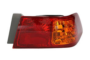 Задній ліхтар Toyota Camry 1999-2001 правий зовнішній DEPO